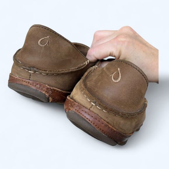 Olukai Men's Moloa Leather Slip On Loafer Brown Leather Moc Toe Size 11 Casual - Picture 8 of 9